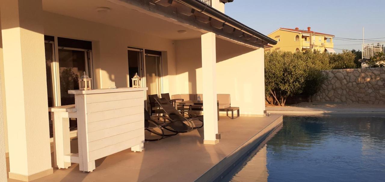 Villa Papalina 3 Barbat na Rabu ภายนอก รูปภาพ